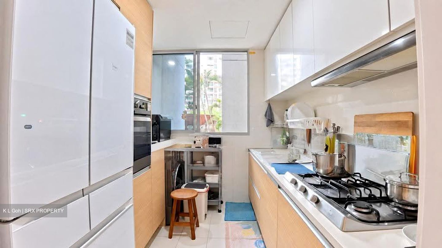Sea Esta (D18), Condominium #621133661